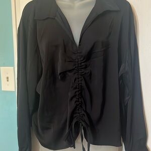 NWT Maurices Black Woman’s Top XXL